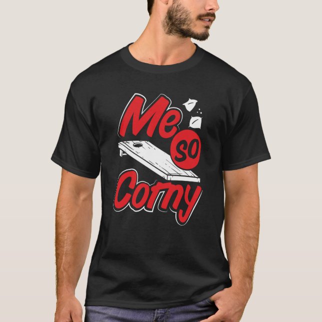 Camiseta Me So Corny Backprint Cornhole (Anverso)