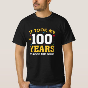 Camiseta Me Tomó 100 Años Mirar Esto Bien