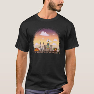 Camiseta Meca con coordenadas