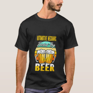 Camiseta Mecánico automotriz femenino alimentado por cervez