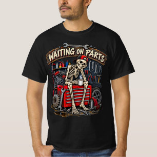 Camiseta Mecánico Esperando Piezas Esqueleto Automotriz