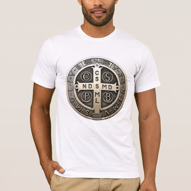 Camiseta medalla de San Benito (Anverso)