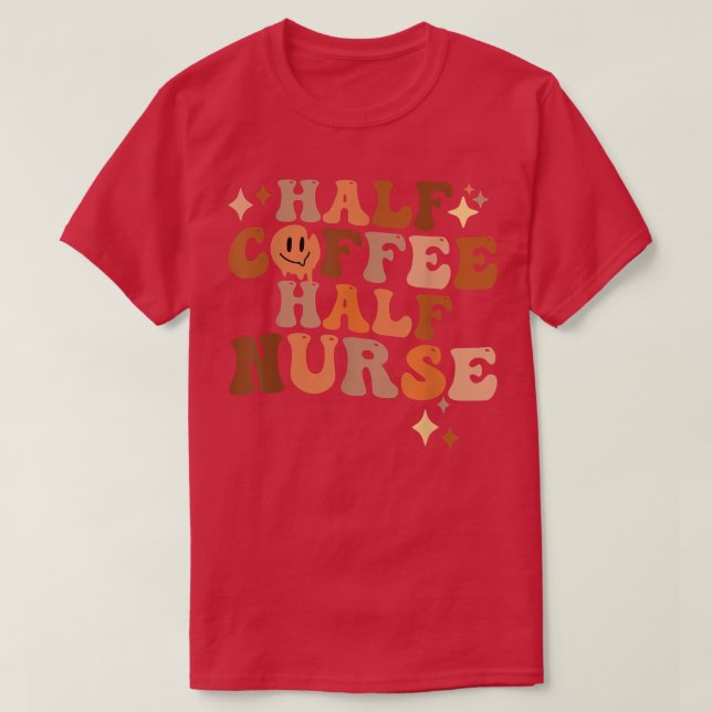 Camiseta Media enfermera de café (Diseño del anverso)