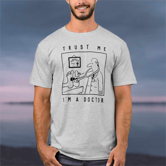 Camiseta Médica con pies de comprobación de estetioscopio (Subido por el creador)
