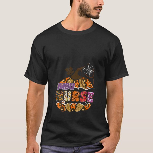 Camiseta Médica de la enfermera MBU Halloween de la calabaz (Anverso)