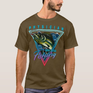 Camiseta Médico que ama la cotización de pesca