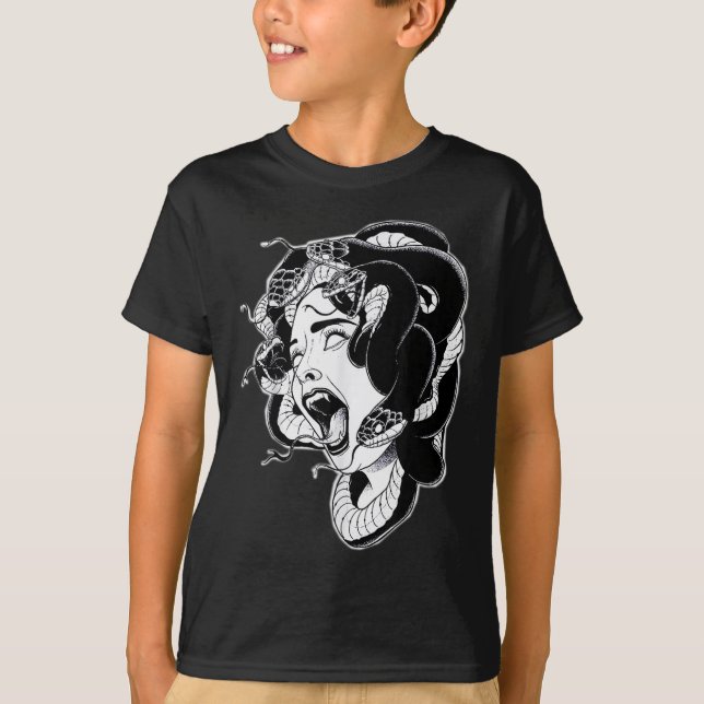 Camiseta Medusa Blackwork Tattoo Flash (Anverso)