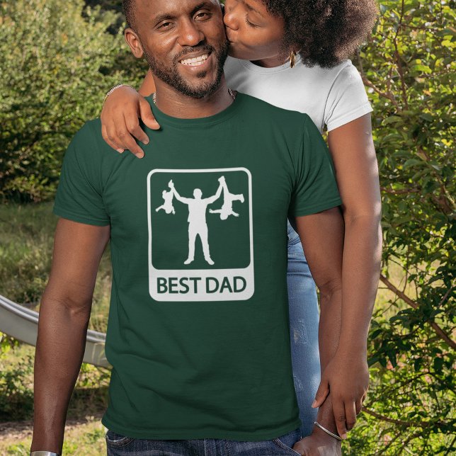 Camiseta Mejor Papá - Padre sosteniendo niños (Subido por el creador)
