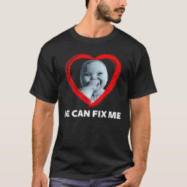 Camiseta meme de Ai bebé sosteniendo una risa