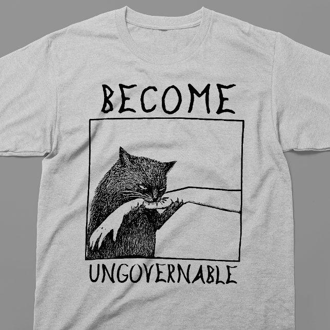 Camiseta Meme de Gato Negro Ingobernable (Subido por el creador)