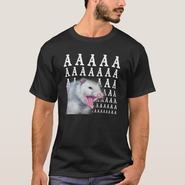 Camiseta Meme de Opossum gritando: (Anverso)