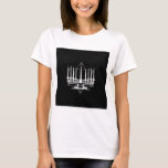 Camiseta Menorah<br><div class="desc">Ilustraciones originales por Thedustyphoenix.</div>