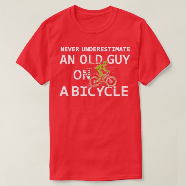 Camiseta Mens Bike Lovers Never Underestimate an Old Guy On (Diseño del anverso)