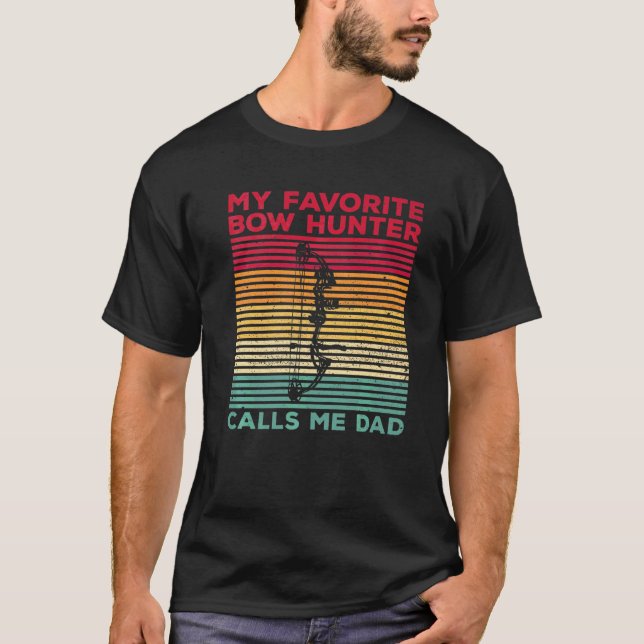 Camiseta Mens Bow Hunting For A Dad Of A Bow Archer (Anverso)