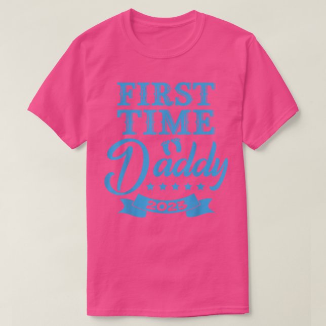 Camiseta Mens First Time Daddy 2023 Pregnancy Announcement  (Diseño del anverso)