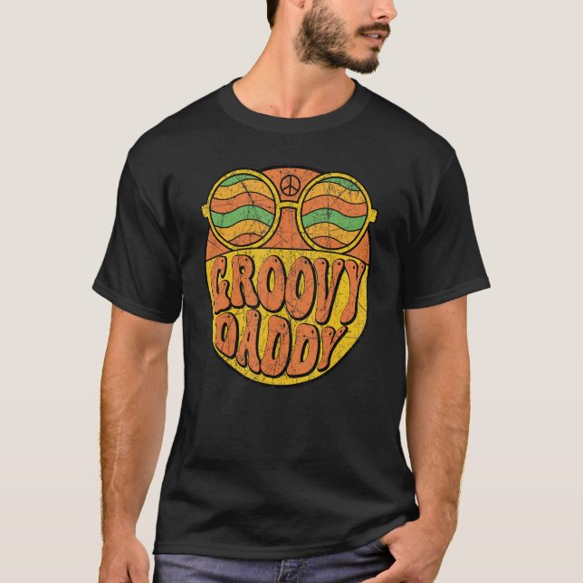 Camiseta Mens Groovy Daddy 70s Aesthetic Nostalgia 1970's R (Anverso)