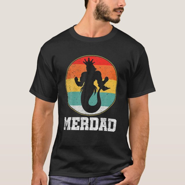 Camiseta Mens Merdad Papi Merman Retro Suns (Anverso)