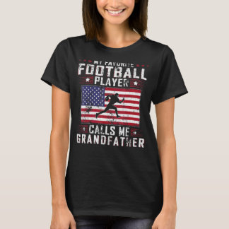 Camiseta Mens Mi jugador favorito de fútbol me llama abuelo