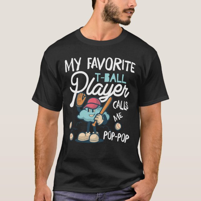 Camiseta Mens Mi jugador favorito de la pelota-T me llama p (Anverso)