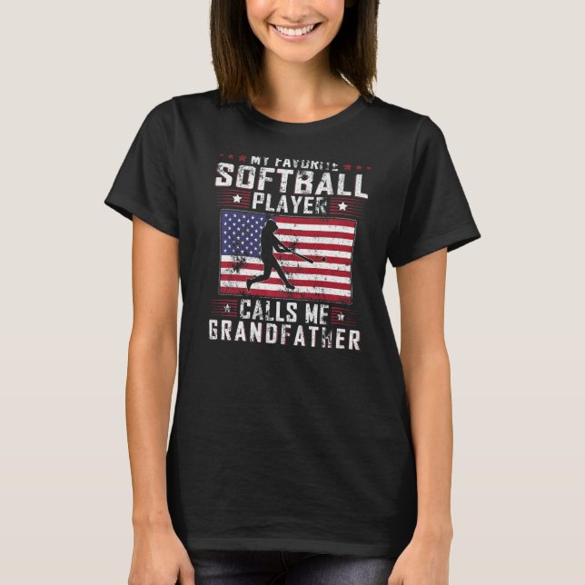 Camiseta Mens Mi jugador favorito de Softball me llama abue (Anverso)