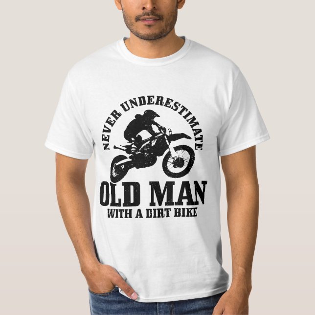 Camiseta Mens Never Underestimate An Old Man With A Dirt Bi (Anverso)