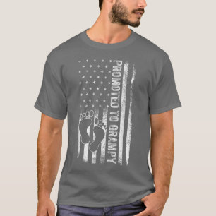Camiseta Mens Promoted to Grampy Est 2023 First Time Father