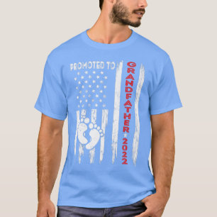 Camiseta Mens Promoted To Grandfather 2022 American Flag Fa