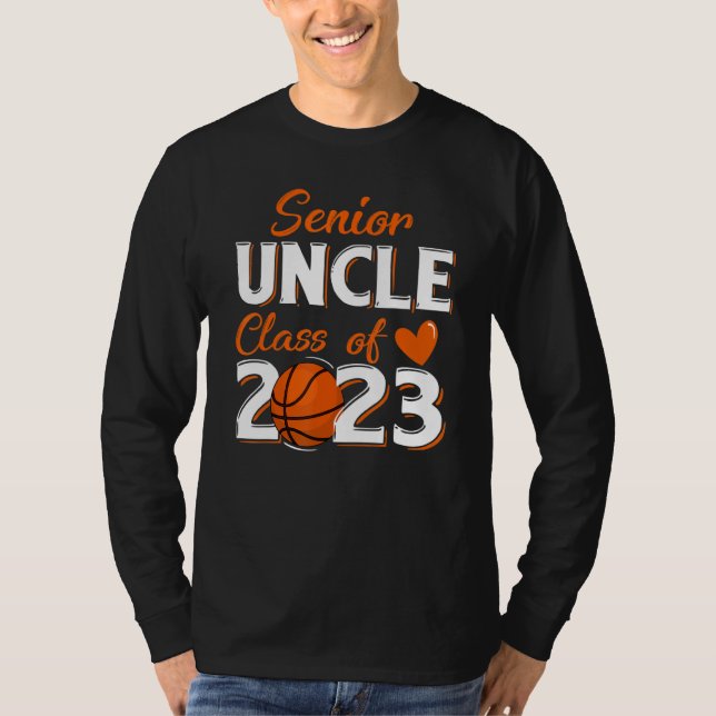Camiseta Mens Proud Uncle Of A 2023 Senior Basketball Gradu (Anverso)
