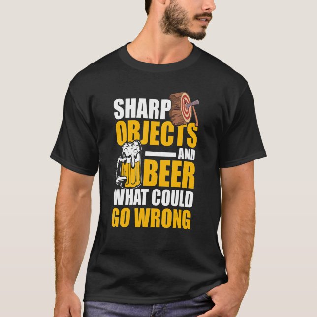 Camiseta Mens Sharp Objects And Beer What Could Go Wrong (Anverso)