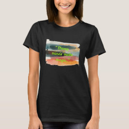 Camiseta Mentes Desordenadas Hacen Magia | Arte de Trazo de