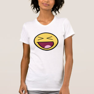 Camiseta menuda de las señoras impresionantes