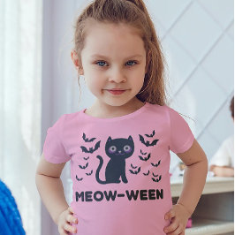 Camiseta Meow-ween Delight: Gato negro y Bats Halloween