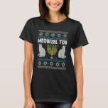 Camiseta Meowzel Tov Chanukah Hanukka Dueño de un gato judí<br><div class="desc">El propietario del gato judío Meowzel Tov Chanukah,  Ugly Hanukkah 2.</div>