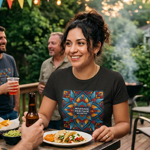 Camiseta Mes de la Herencia Hispana en Estilo de Baldosa Ta