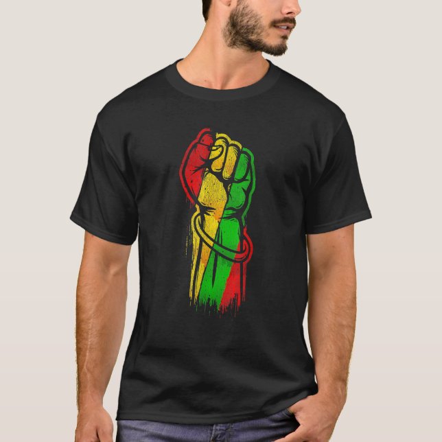 Camiseta Mes de la historia negra en mano Orgullo Africano  (Anverso)