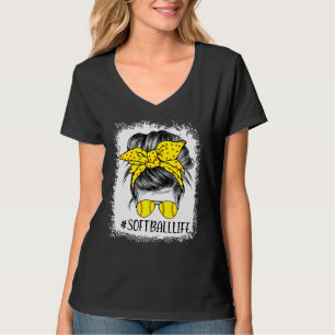 Camiseta Messy Bun Softball Mom Bleached the Mother's Day M