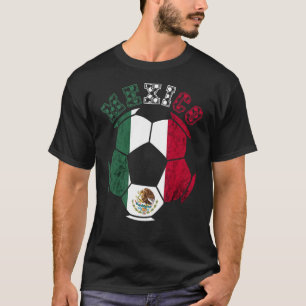 Camiseta México: Equipo mexicano de fútbol agita bandera me