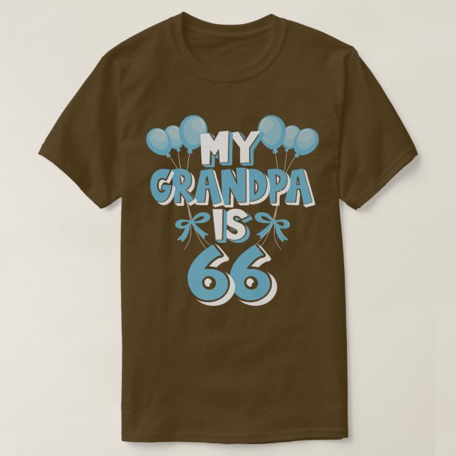 Camiseta Mi abuelo tiene 66 años, abuelo 66. cumpleaños  (Diseño del anverso)