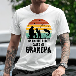 Camiseta Mi amigo pescador me llama abuelo