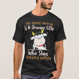 Camiseta Mi Animal Espiritual Es Una Vaca Grumpy Que Golpea