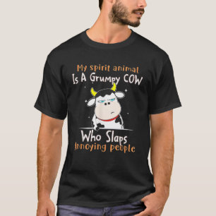 Camiseta Mi Animal Espiritual Es Una Vaca Grumpy Que Golpea