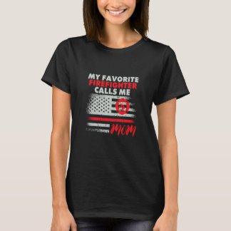 Camiseta Mi bombero favorito me llama mamá diseño de bomber
