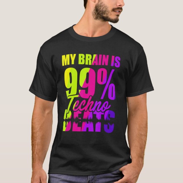 Camiseta Mi Cerebro Es 99 Golpes Techno (Anverso)