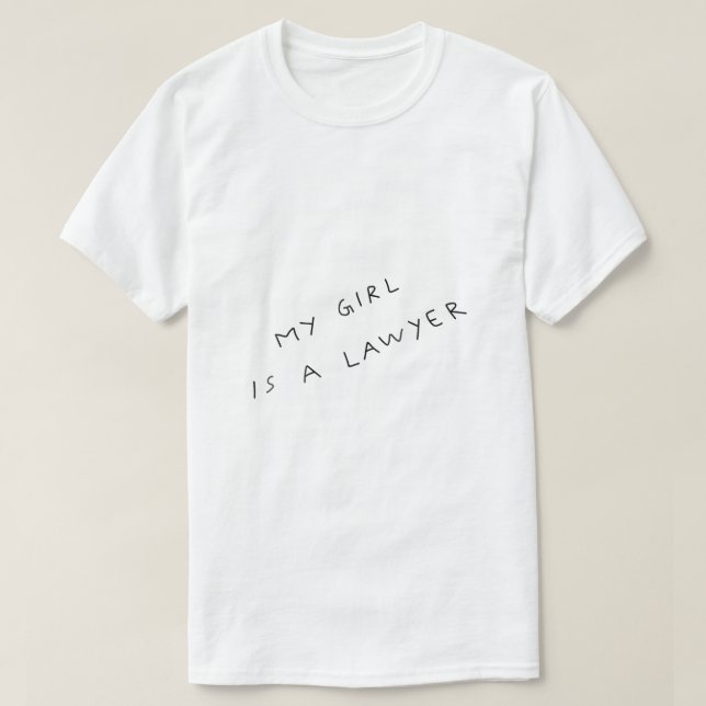 Camiseta Mi Chica es un tatuaje de abogado para las novias  (Diseño del anverso)