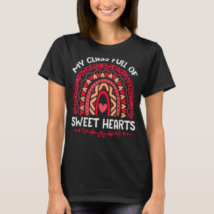 Camiseta Mi clase está llena de novios profesor de arcoiris