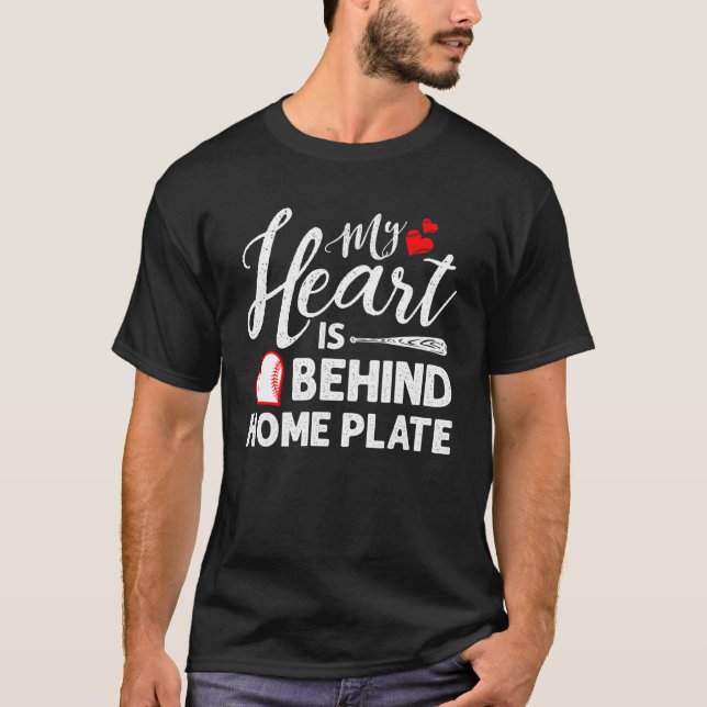 Camiseta Mi Corazón Está Detrás Del Plato Doméstico (Anverso)