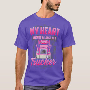 Camiseta Mi corazón le pertenece a una camionera camionera