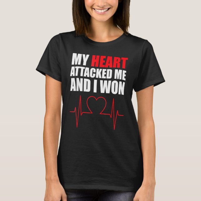 Camiseta Mi corazón me atacó (Anverso)