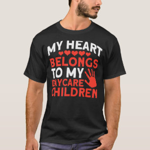 Camiseta Mi Corazón Pertenece A Mi Niñera De Guardería