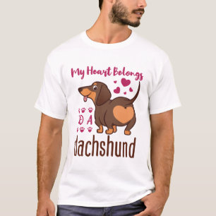 Camiseta Mi corazón pertenece a un Dachshund